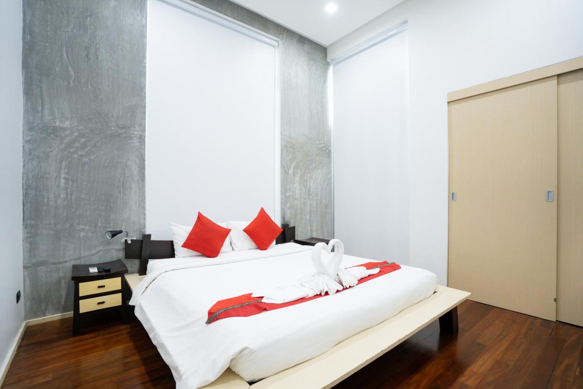 Sirirat Sea-View Villa Patong ภายนอก รูปภาพ